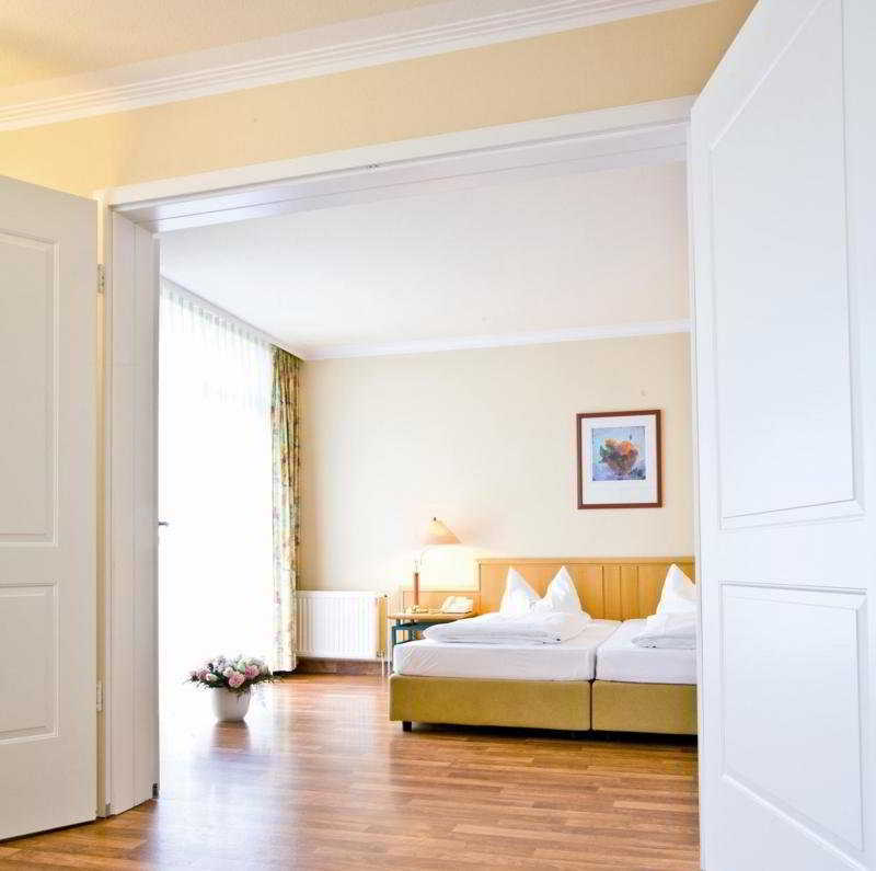 Seehotel Grossherzog Von Mecklenburg Boltenhagen  Bagian luar foto